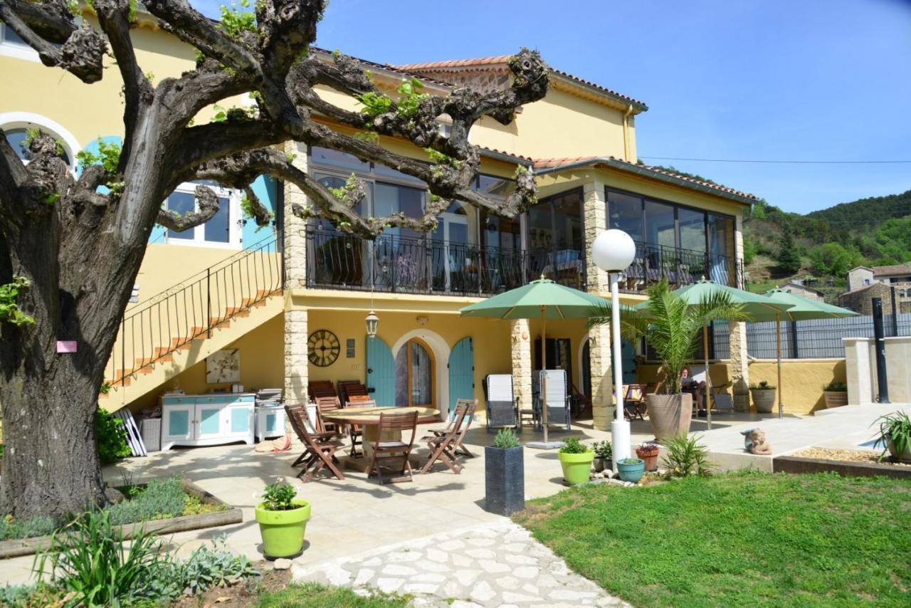 Au Grand Bonheur Acomodação com café da manhã Besseges Exterior foto